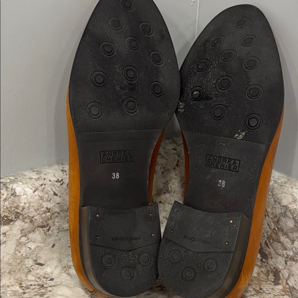 Giorgio Brutini Tan Leather Loafers with Green Tassels - Picture 10 of 12